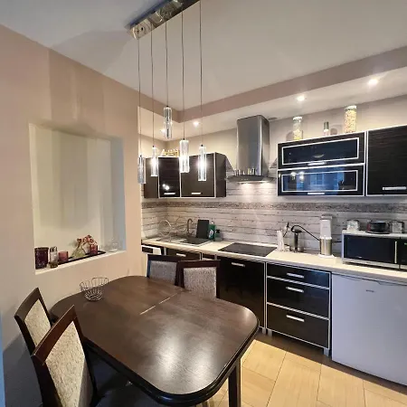 Nuldenovski Grzybowo Apartment *